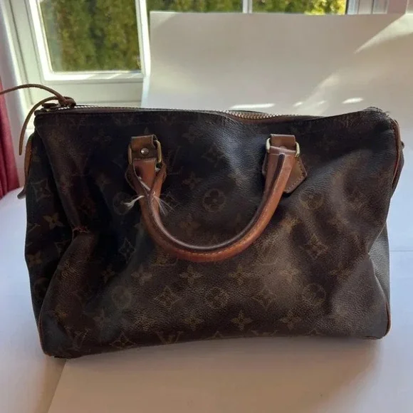 Louis Vuitton Vintage Speedy 30 - Picture 7 of 16